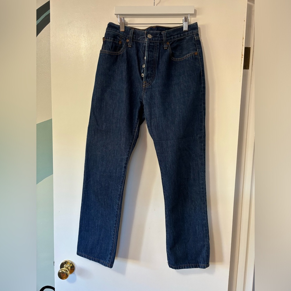 Levi’s 501 Jean, 29, like-new.